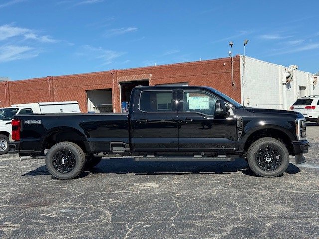 New 2026 Ford F250 XLT image 4