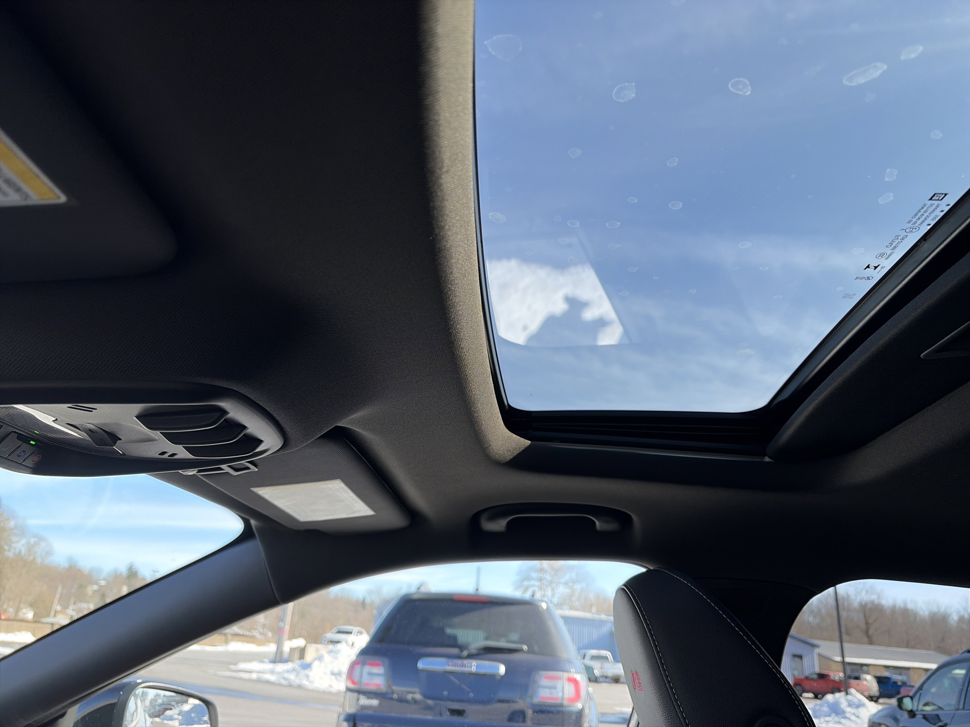 New 2026 Chevrolet Trax RS w/ Sunroof Package image 28