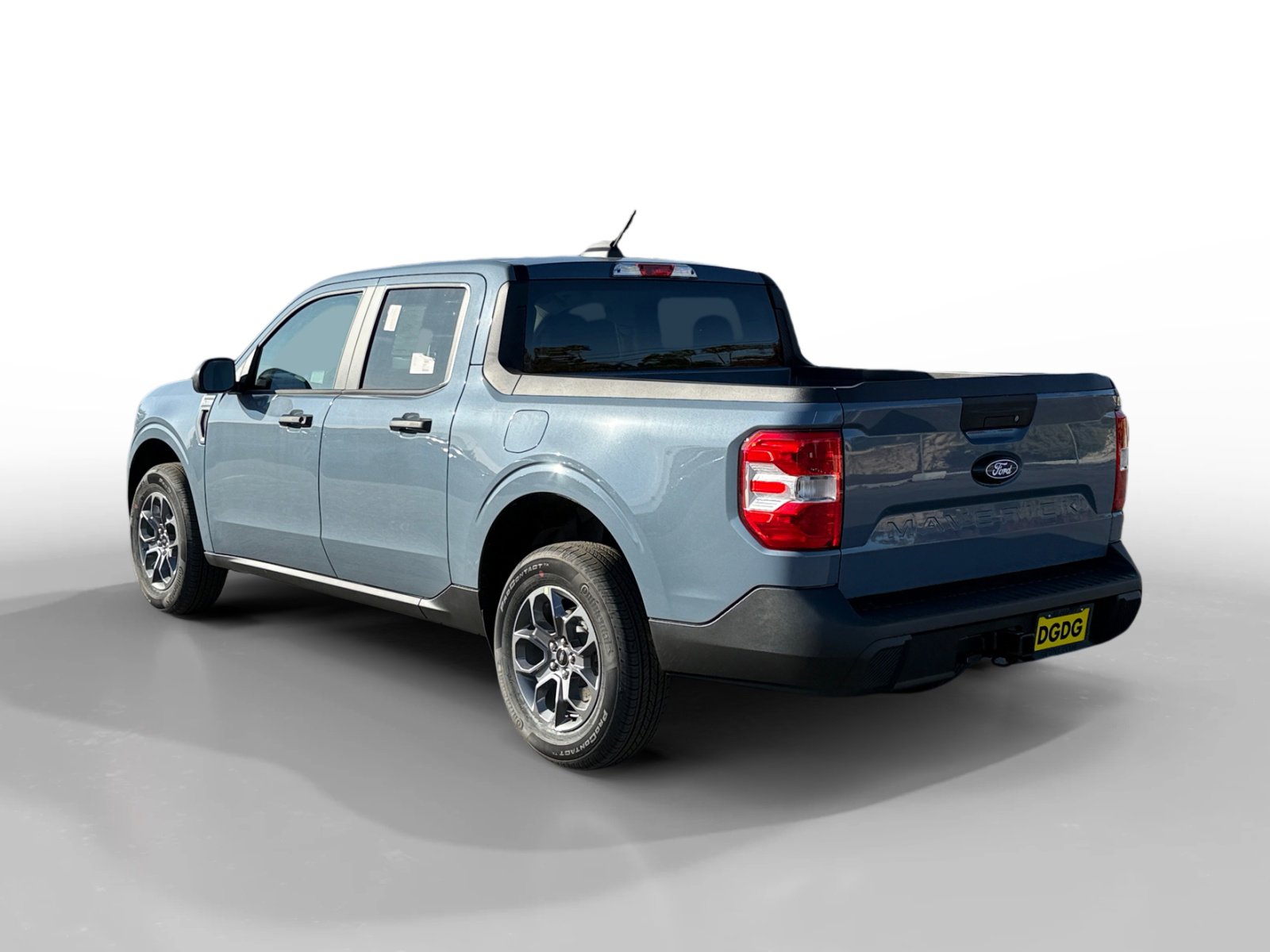 New 2025 Ford Maverick XLT image 3