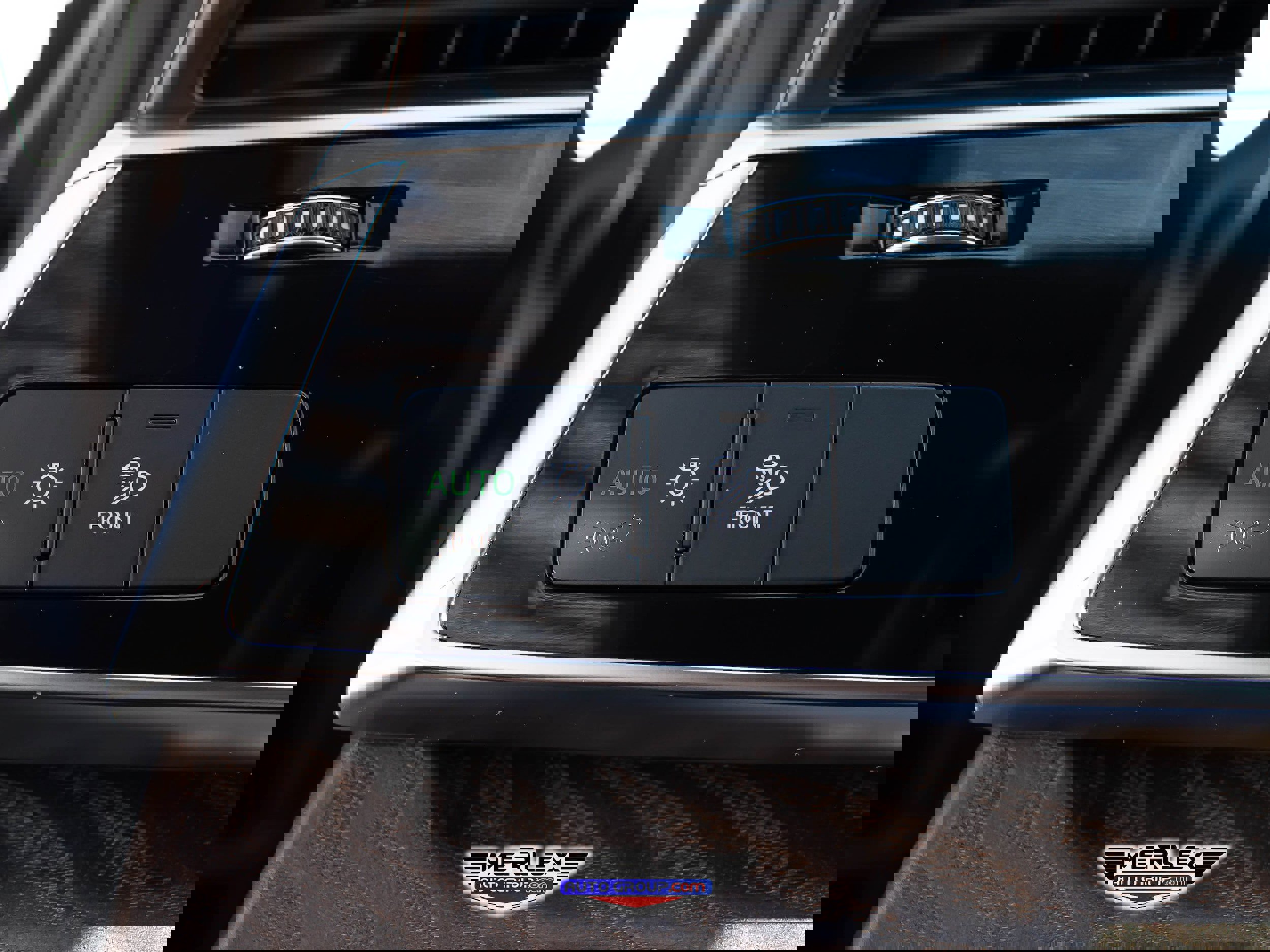 Used 2021 Audi Q8 Premium Plus image 39