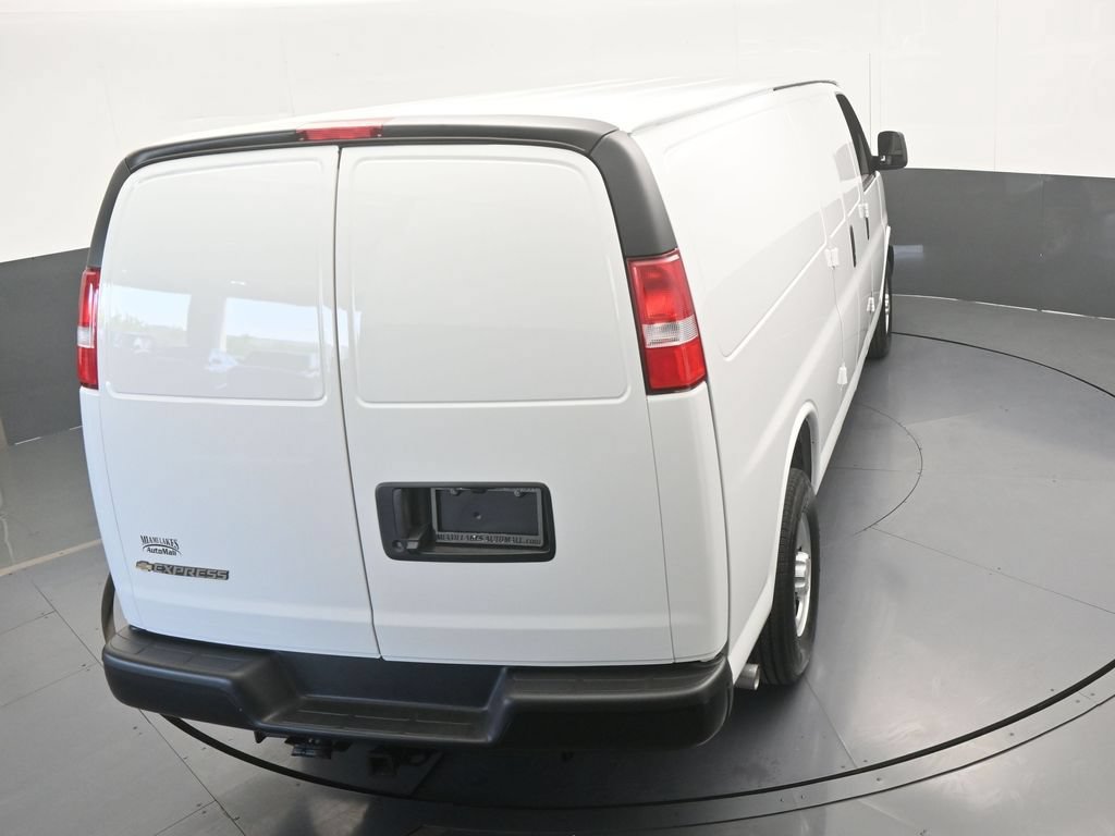 New 2026 Chevrolet Express 2500 Extended w/ Driver Convenience Package RWD image 47