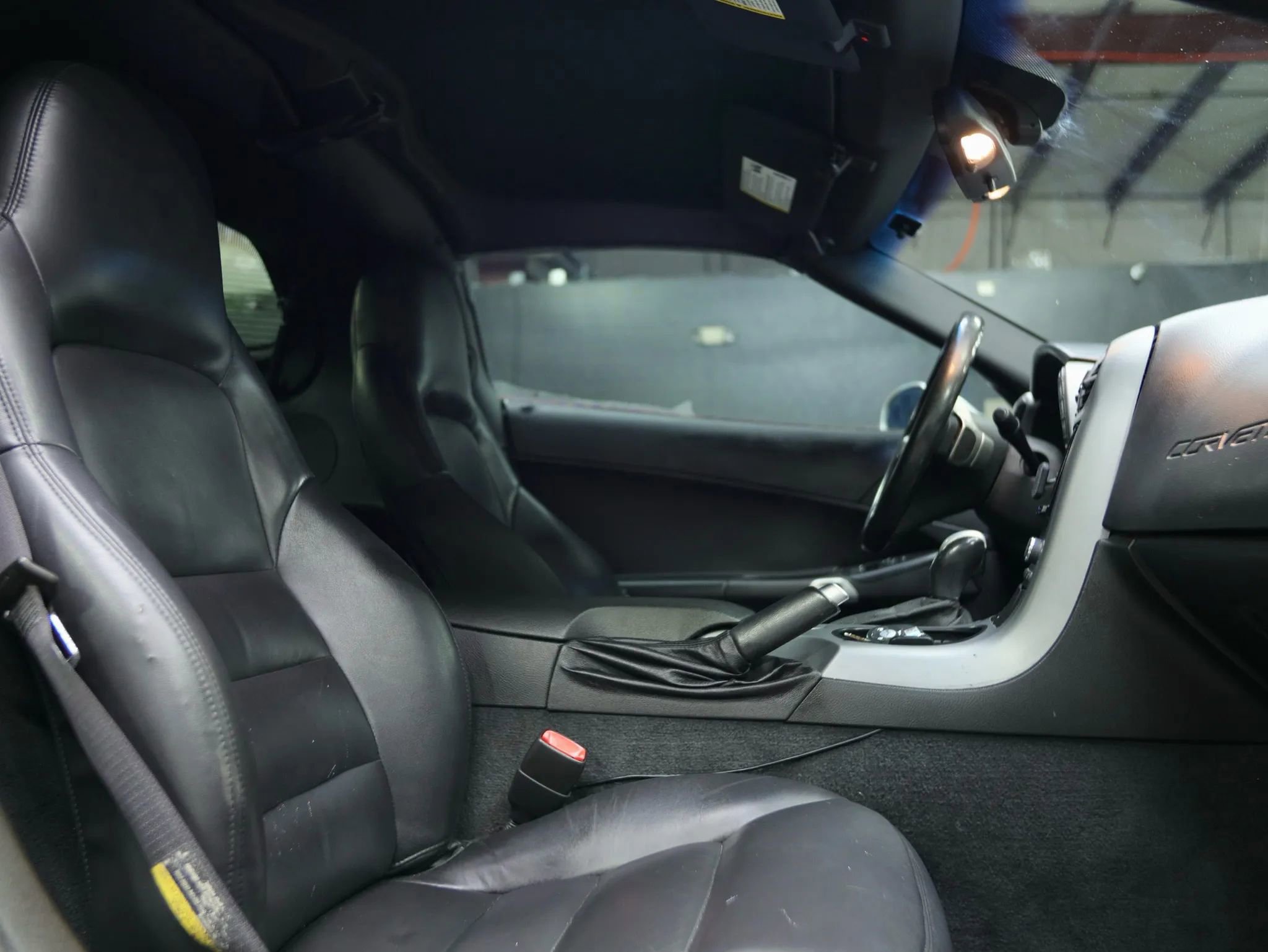 Used 2006 Chevrolet Corvette Coupe image 29