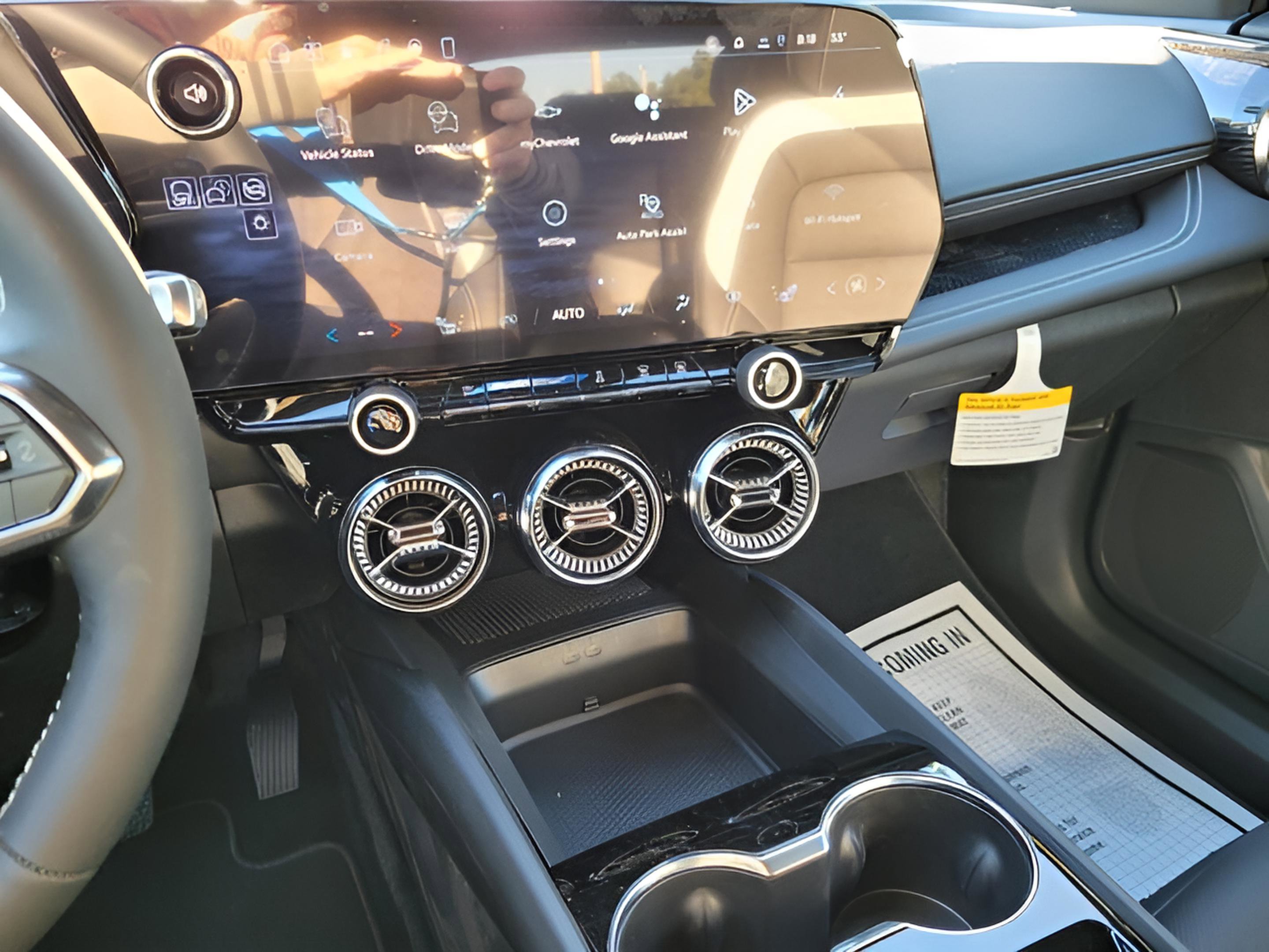 New 2026 Chevrolet Blazer EV LT w/ Super Cruise Package image 13