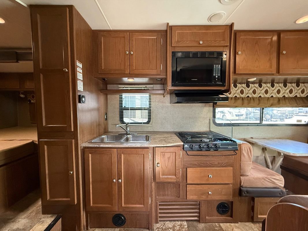 Used 2016 Ford E-350 and Econoline 350 Super Duty w/ Motorhome Prep Package RWD image 18