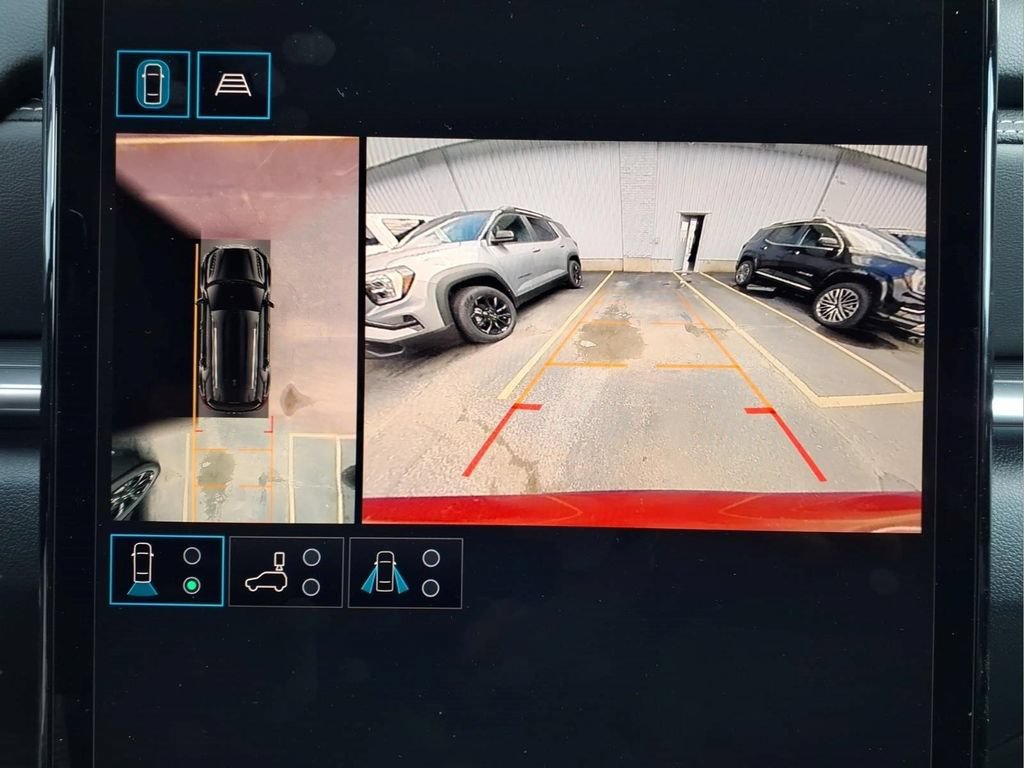 New 2026 GMC Terrain Elevation w/ Elevation Premium Package AWD/4WD image 9