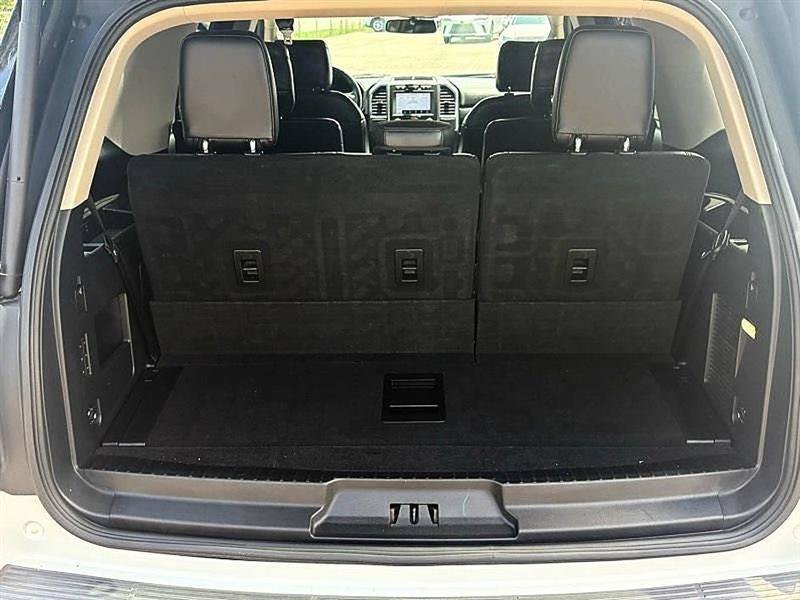 Used 2020 Ford Expedition Platinum AWD/4WD image 11
