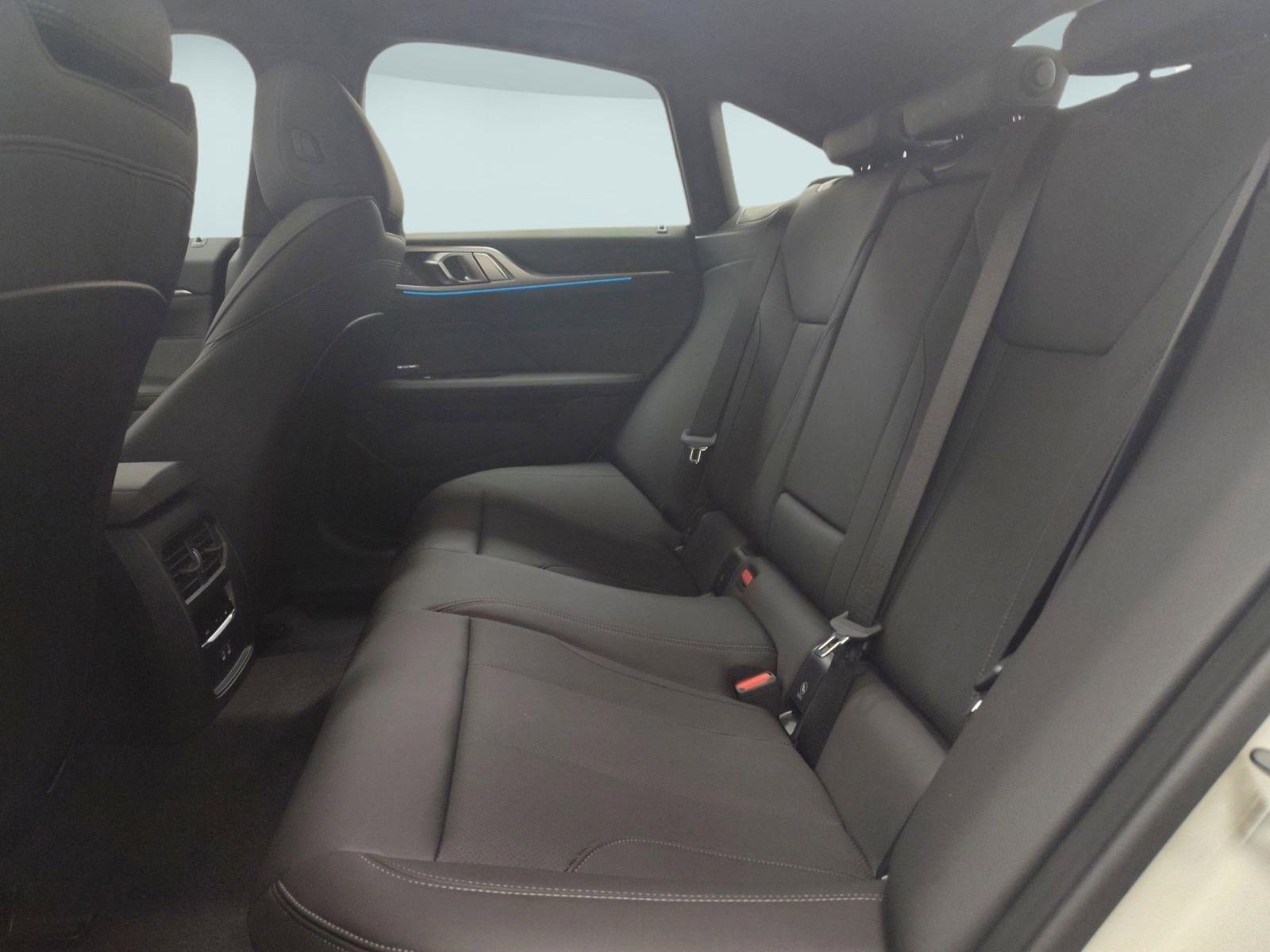 Used 2025 BMW i4 eDrive40 w/ M Sport Package image 13