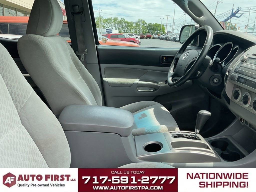 Used 2010 Toyota Tacoma 4x4 Double Cab V6 image 17