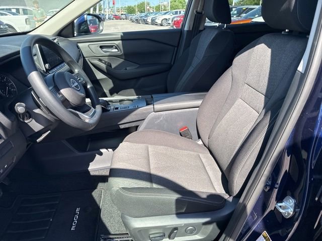 Used 2024 Nissan Rogue SV FWD image 22