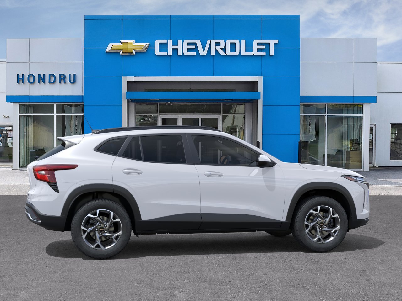 New 2026 Chevrolet Trax LT w/ Sunroof Package FWD image 5