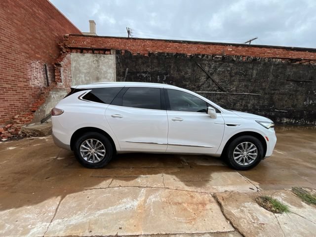 Used 2022 Buick Enclave Essence FWD image 8