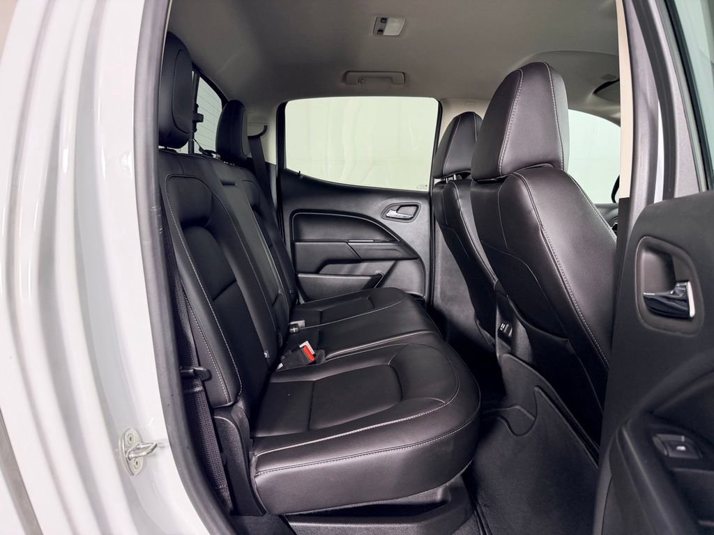 Used 2022 Chevrolet Colorado LT w/ Luxury Package RWD image 24