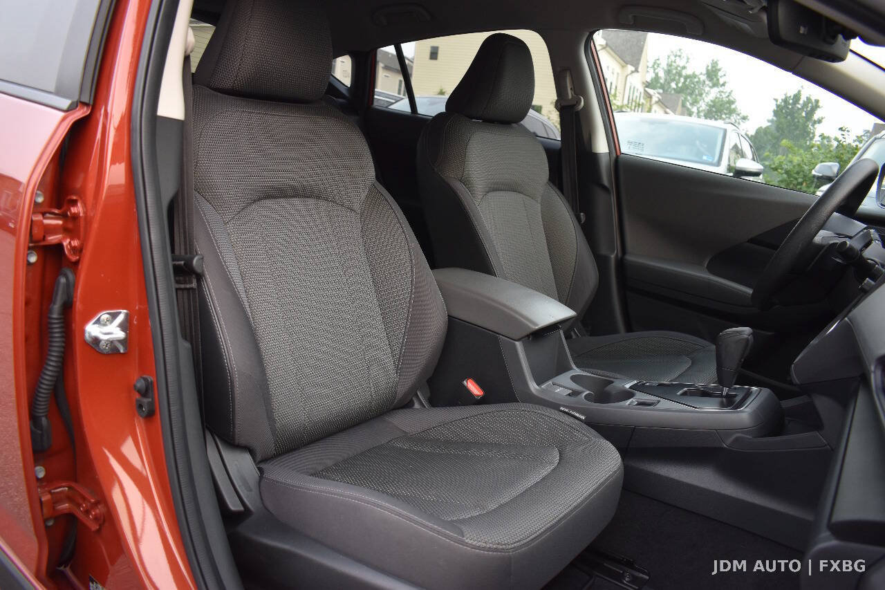 Used 2024 Subaru Crosstrek 2.0i Premium w/ Crosstrek Mirror Package AWD/4WD image 13