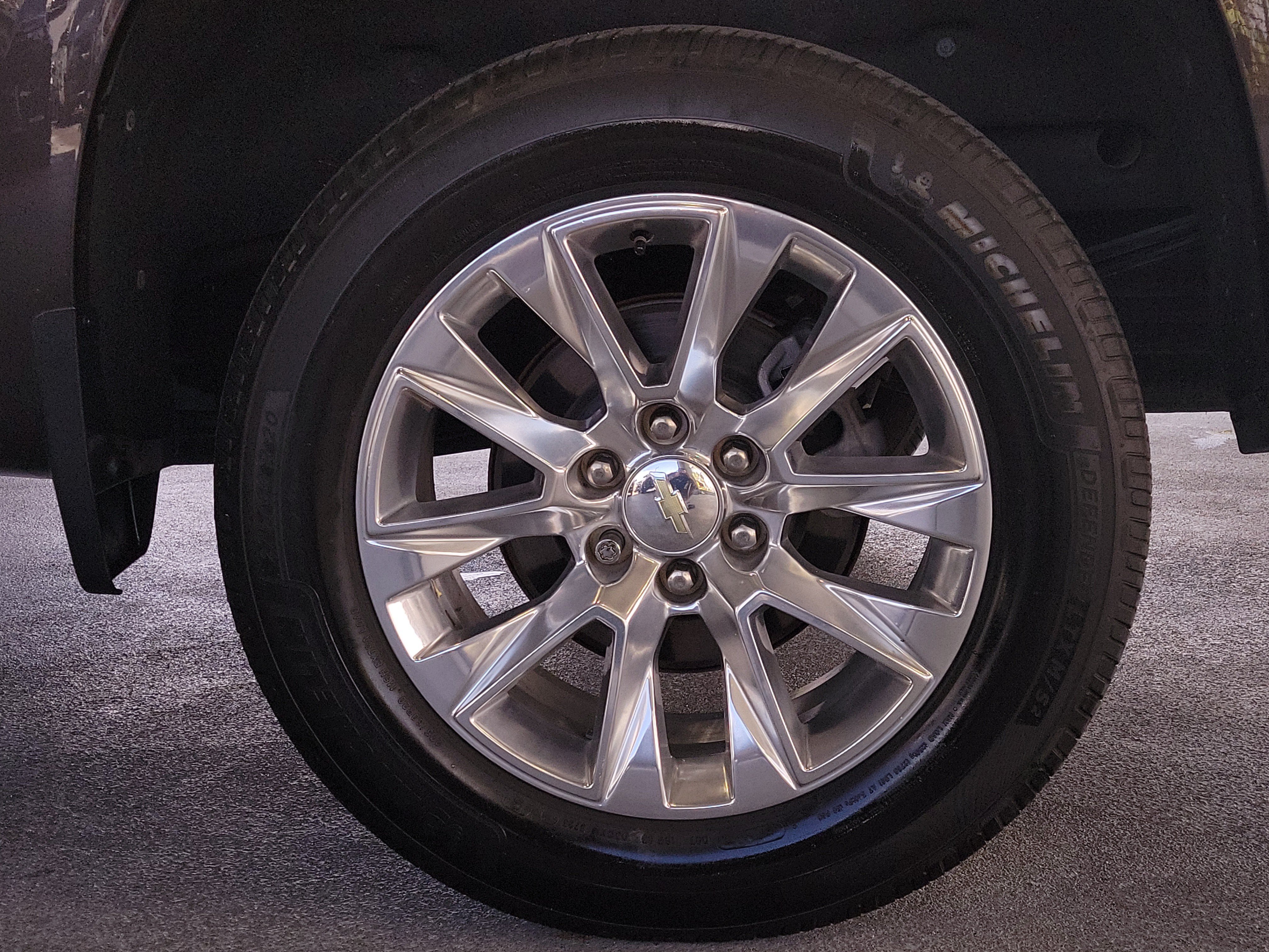 Used 2021 Chevrolet Silverado 1500 LTZ RWD image 5