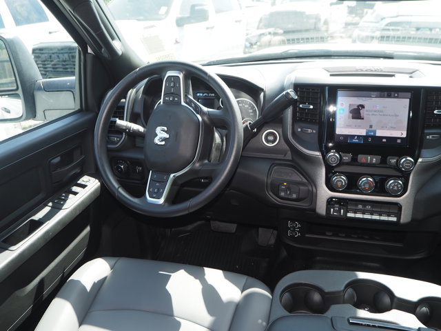 New 2025 RAM 3500 Tradesman w/ Chrome Appearance Group image 24