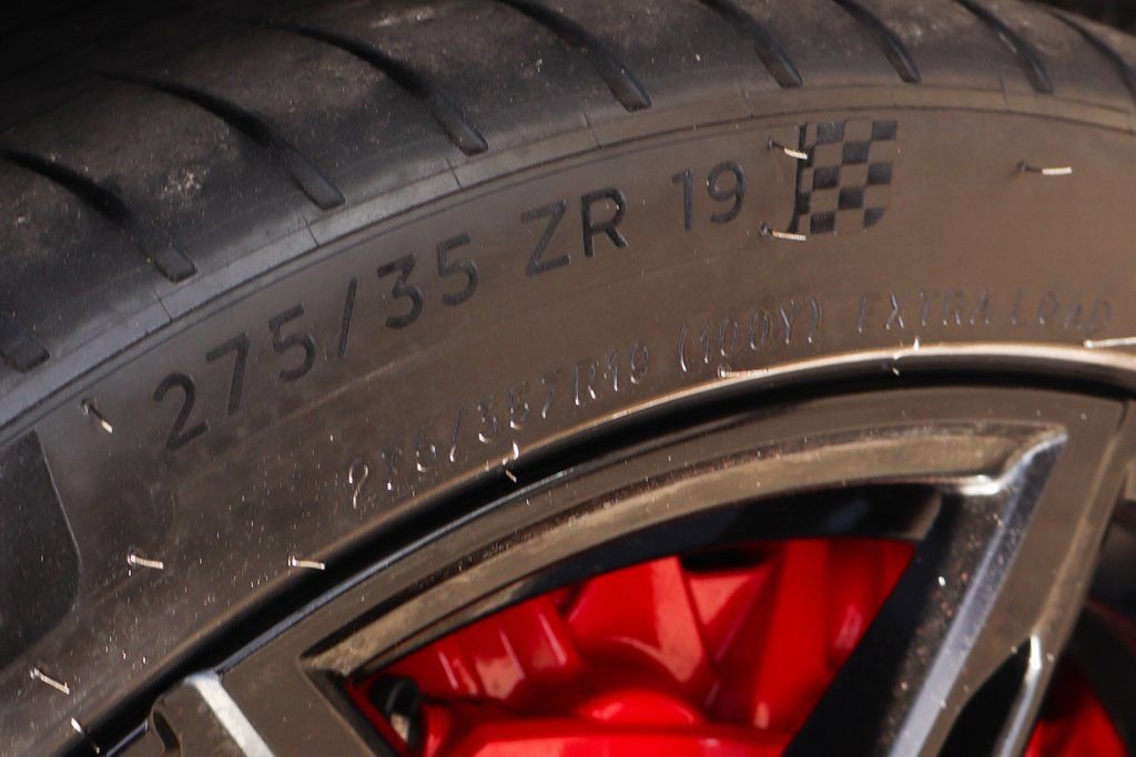 Used 2025 BMW M2 w/ Lighting Package image 41