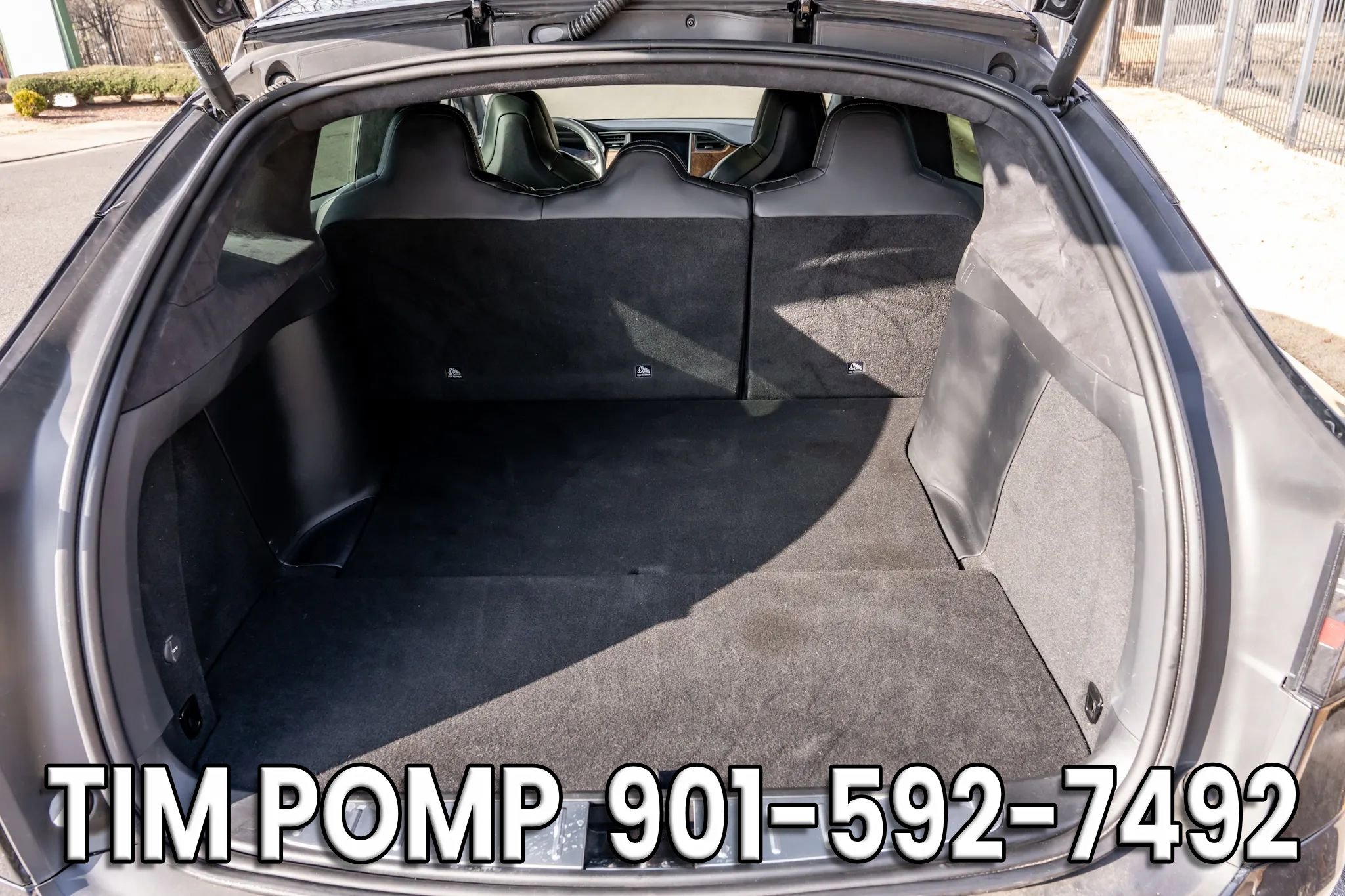 Used 2019 Tesla Model X image 19