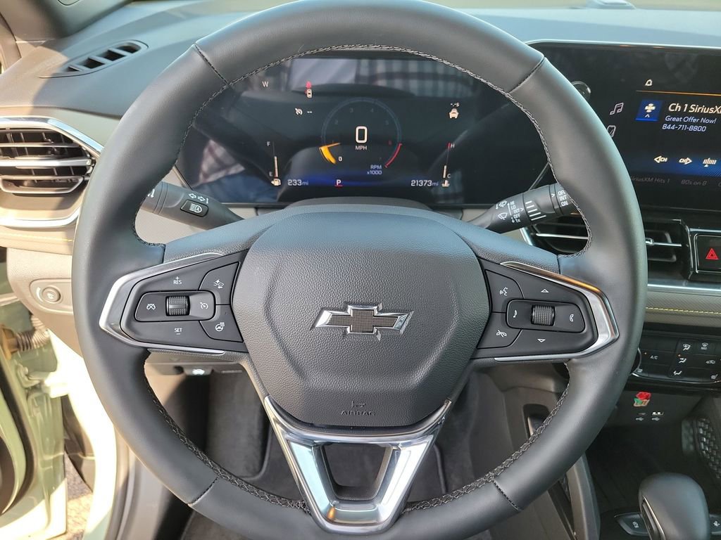 Used 2025 Chevrolet TrailBlazer ACTIV w/ Driver Confidence Package FWD image 21