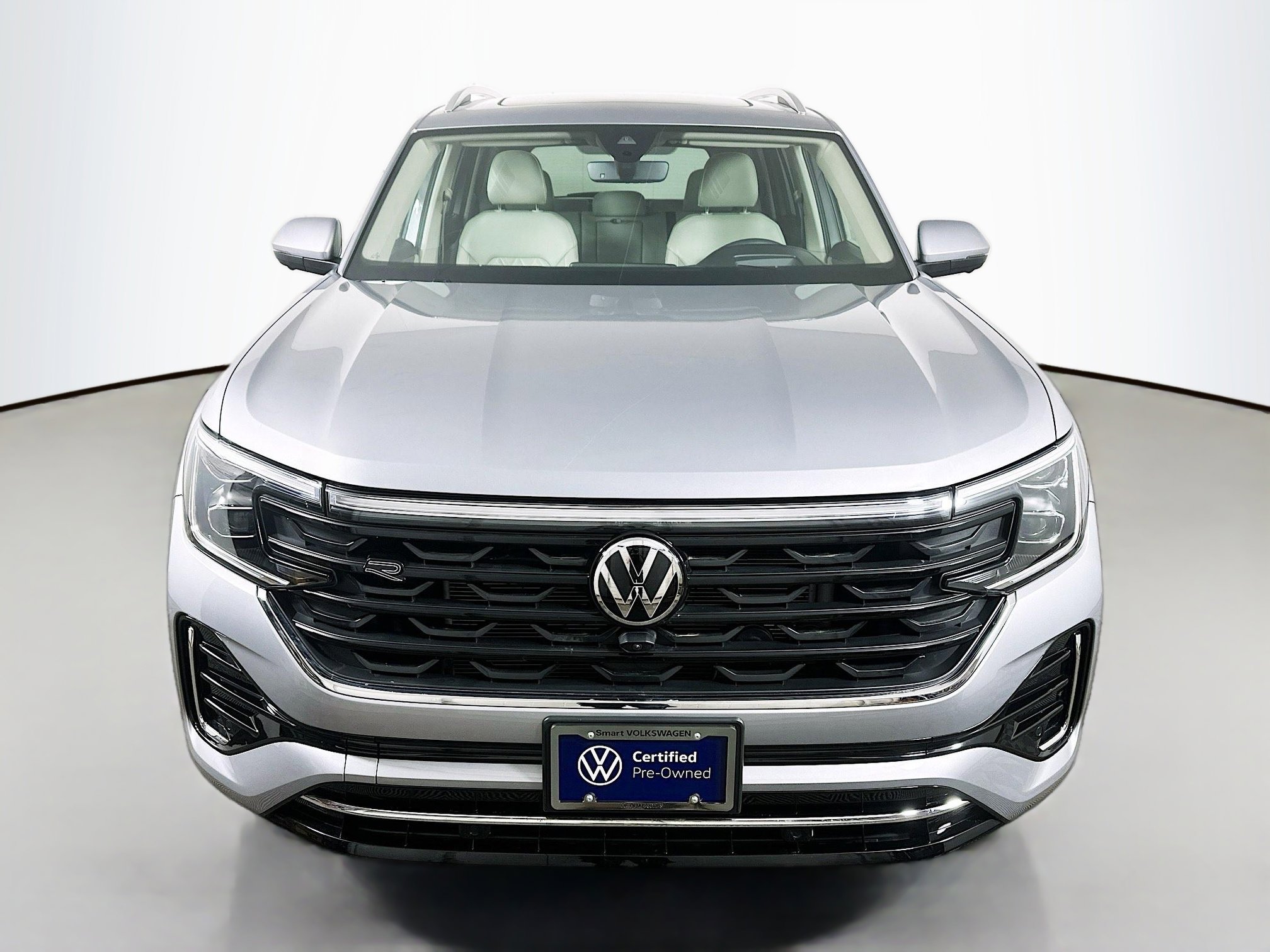 Certified 2025 Volkswagen Atlas SEL Premium R-Line image 2