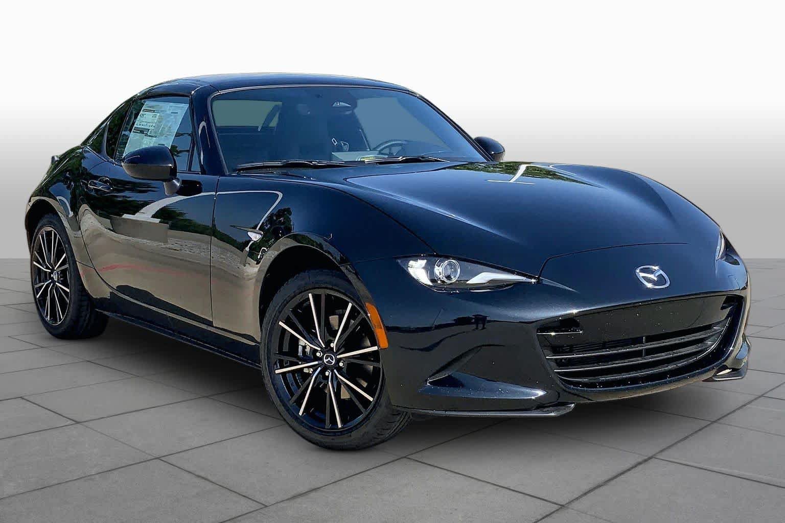 New 2026 MAZDA MX-5 Miata RF Grand Touring RWD image 2