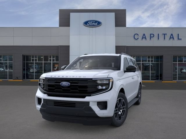 New 2026 Ford Expedition Active RWD image 2