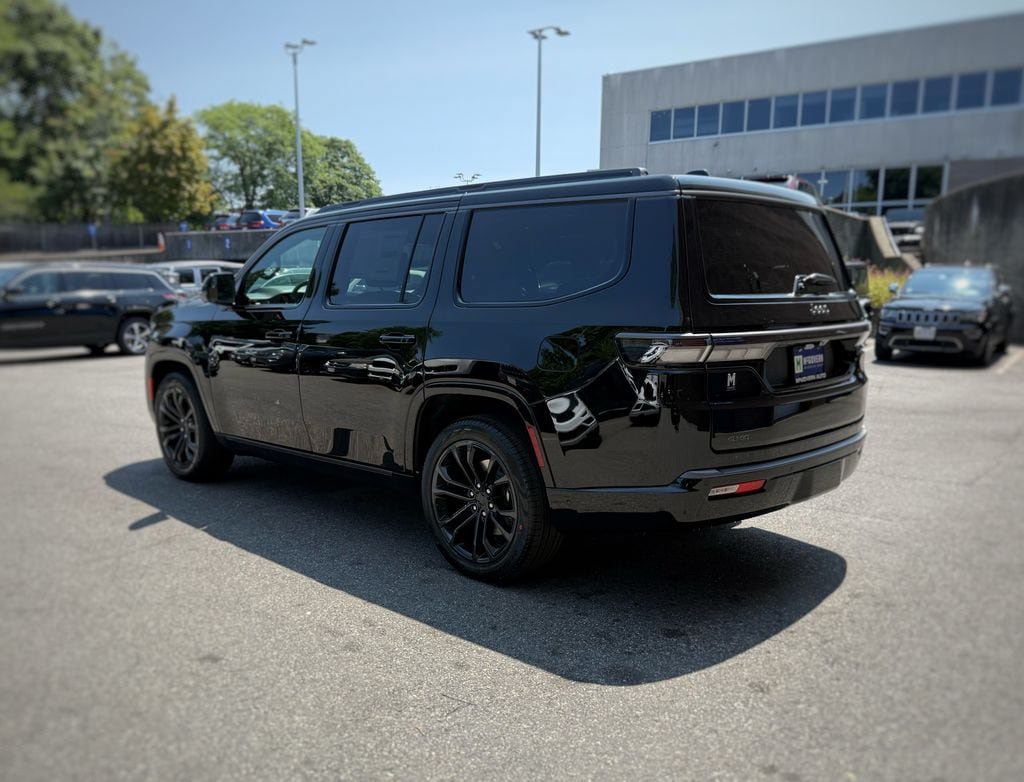 New 2026 Jeep Grand Wagoneer Summit AWD/4WD image 12