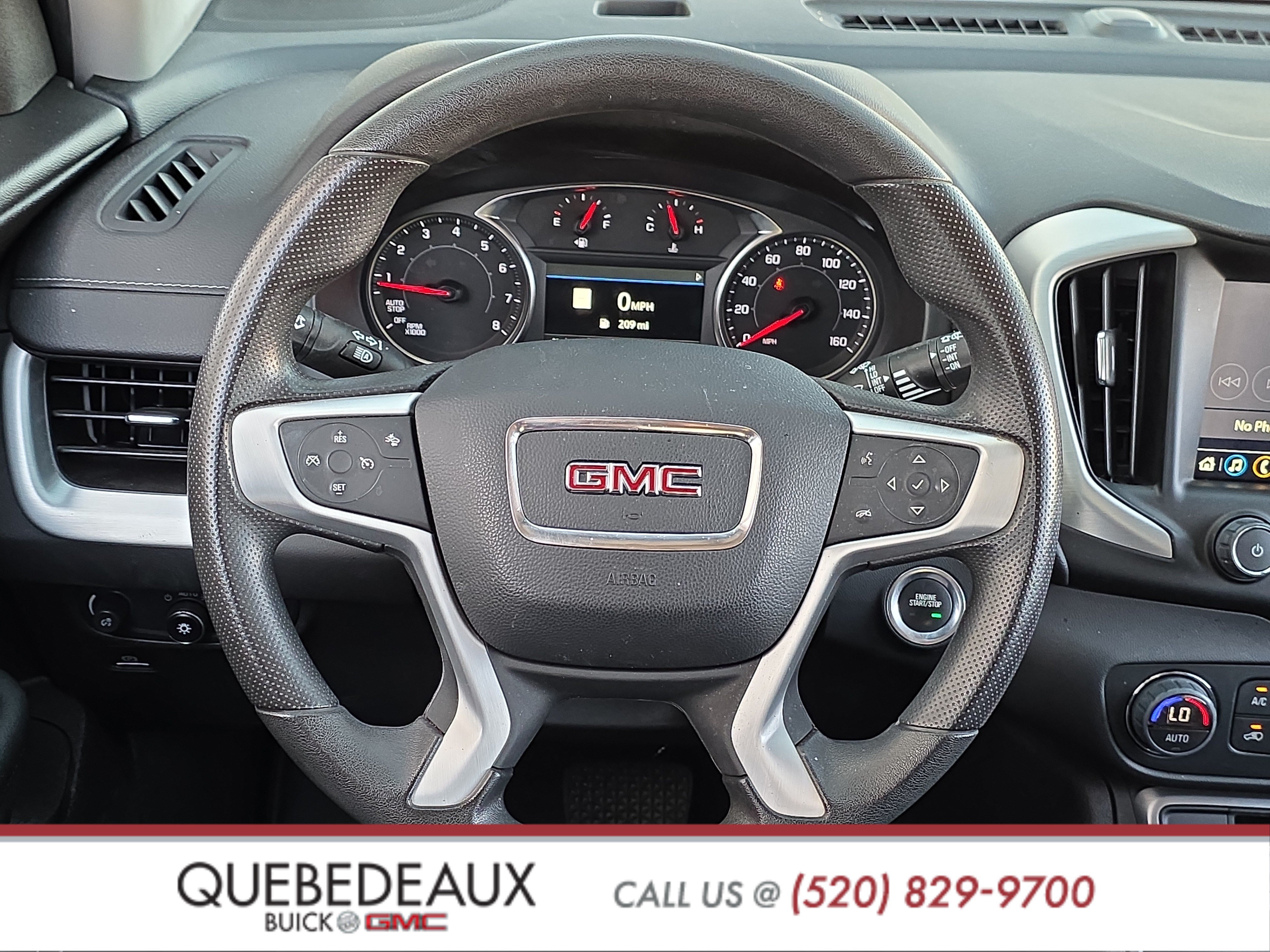 Used 2024 GMC Terrain SLE w/ Driver Convenience Package FWD image 12