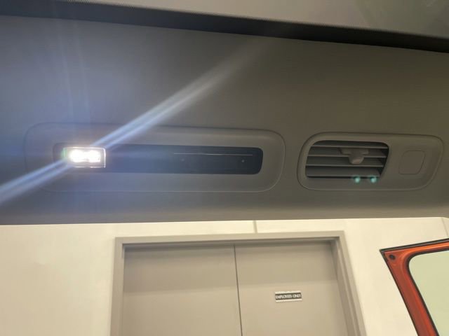 New 2025 Volkswagen ID. Buzz 1st Edition image 18