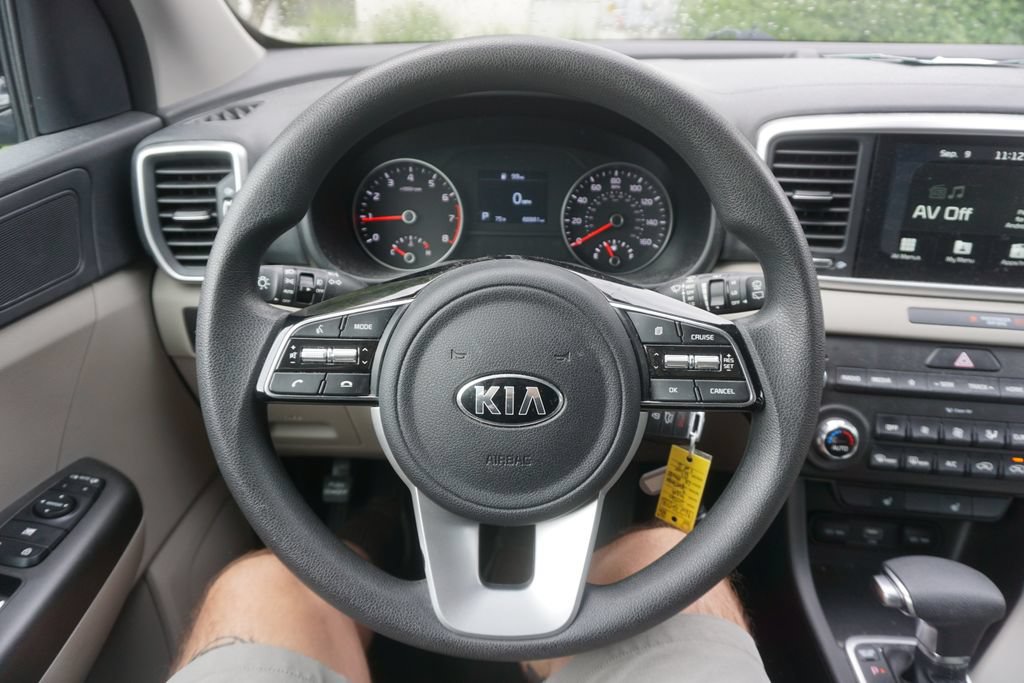 Used 2020 Kia Sportage LX w/ LX Popular Package AWD/4WD image 3