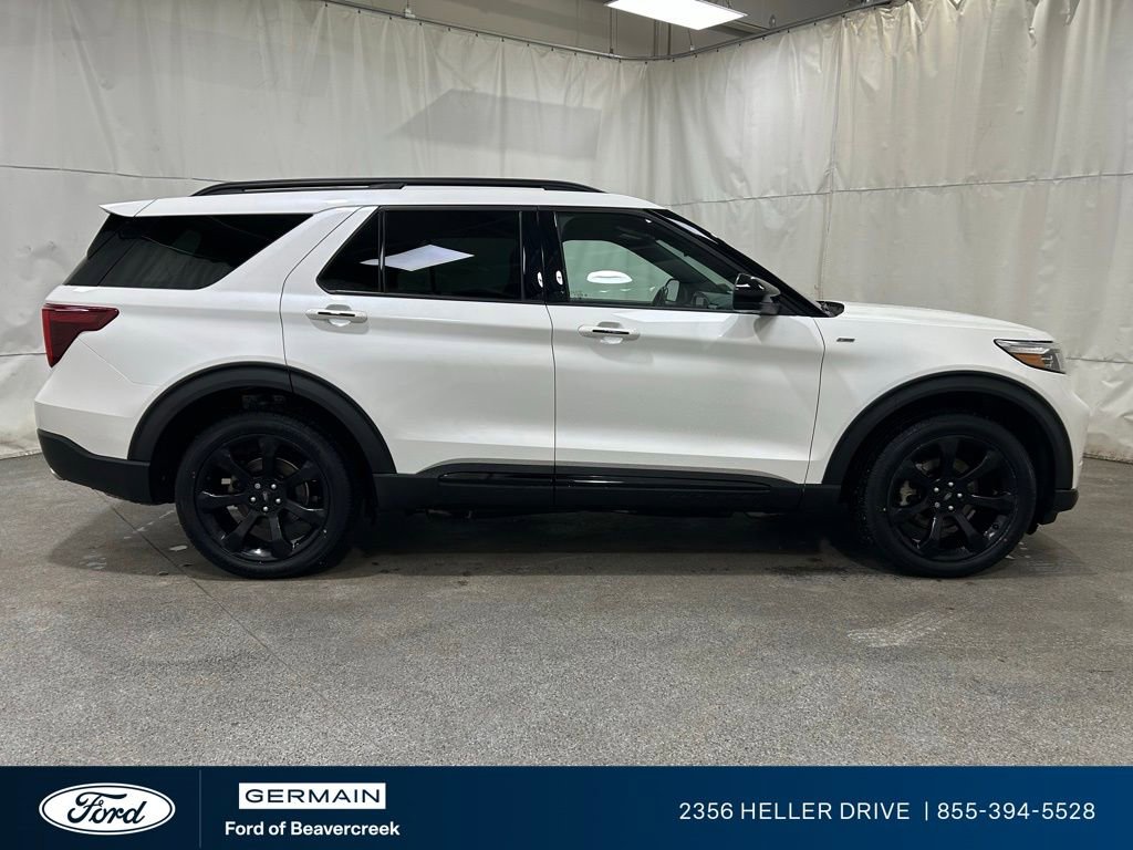 Certified 2023 Ford Explorer ST-Line w/ Class IV Trailer Tow Package image 8