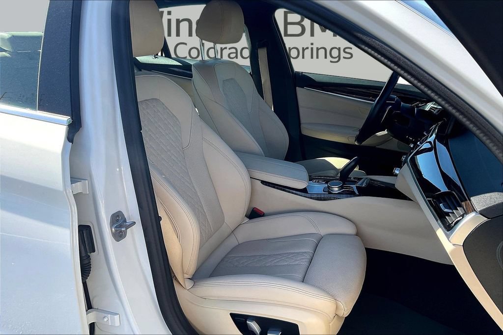 Used 2023 BMW 540i xDrive w/ Convenience Package AWD/4WD image 28