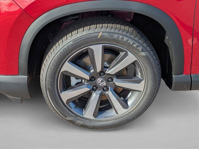 New 2025 Honda Pilot Touring image 10