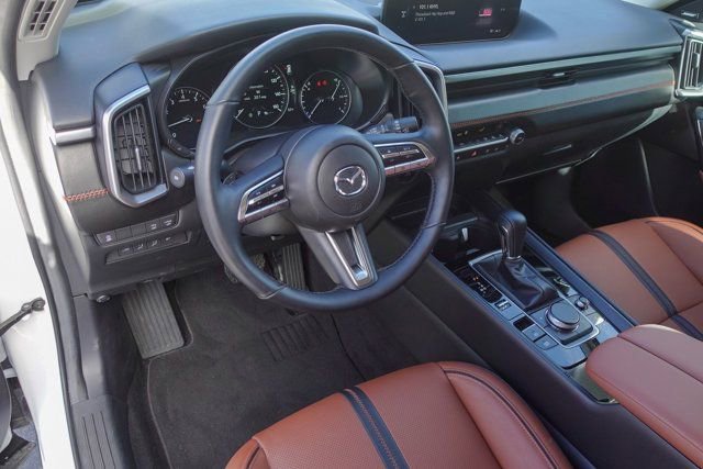 Used 2025 MAZDA CX-50 AWD 2.5 Turbo w/ Cargo Package image 11