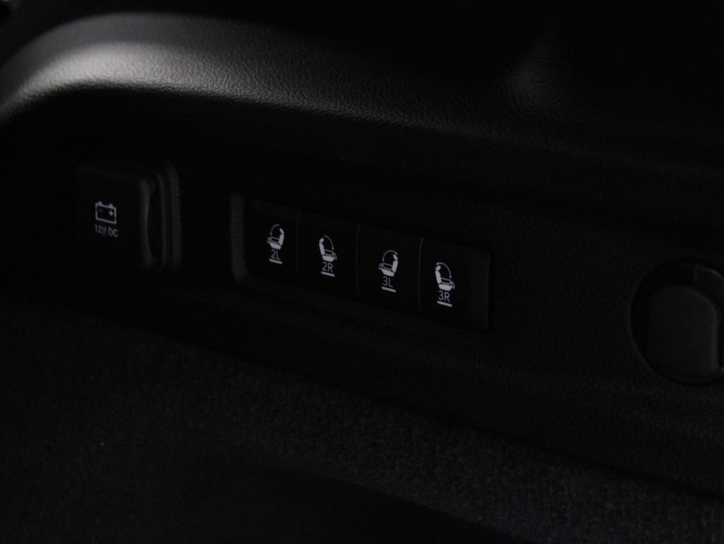 Used 2023 Jeep Grand Cherokee L Summit AWD/4WD image 52