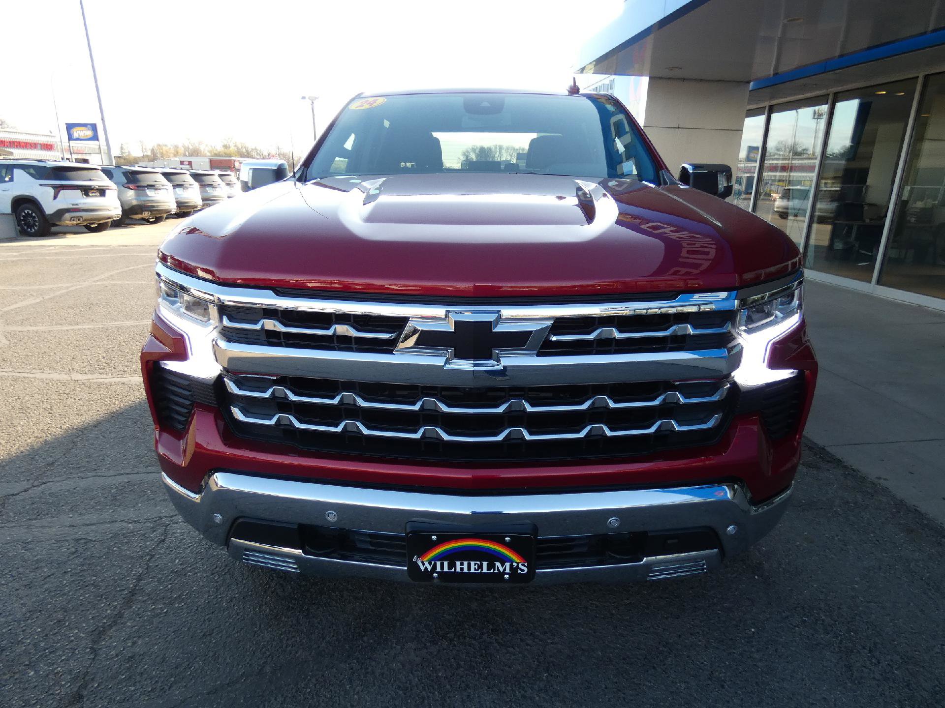 Used 2024 Chevrolet Silverado 1500 LTZ AWD/4WD image 5