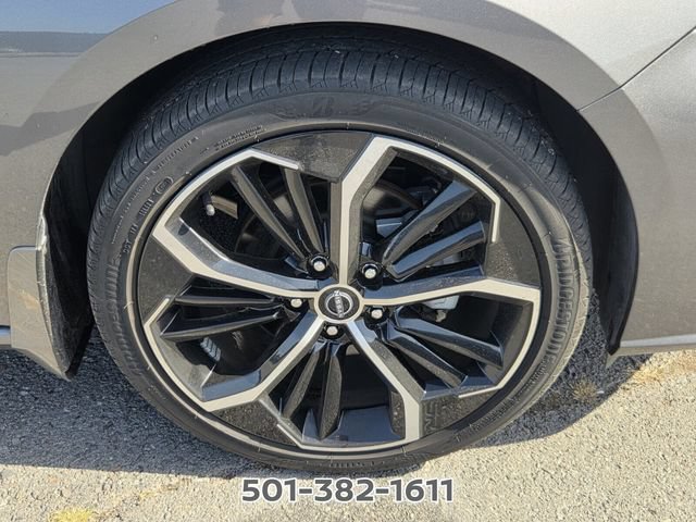 Used 2024 Nissan Altima 2.5 SR FWD image 19