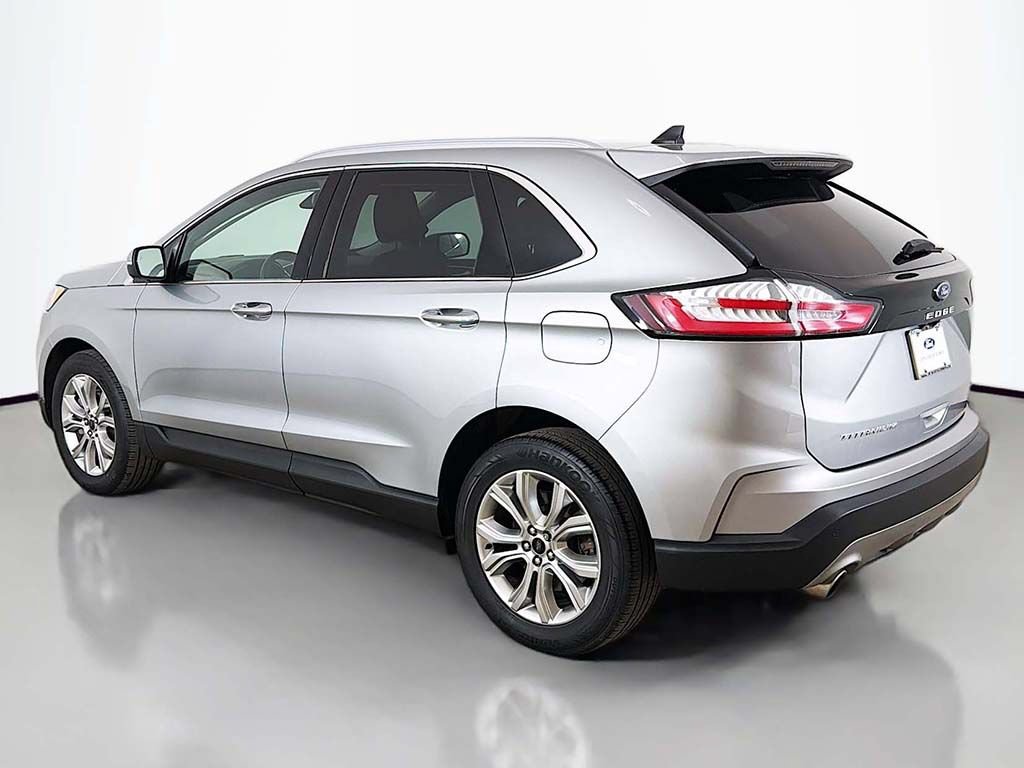 Used 2024 Ford Edge Titanium AWD/4WD image 11