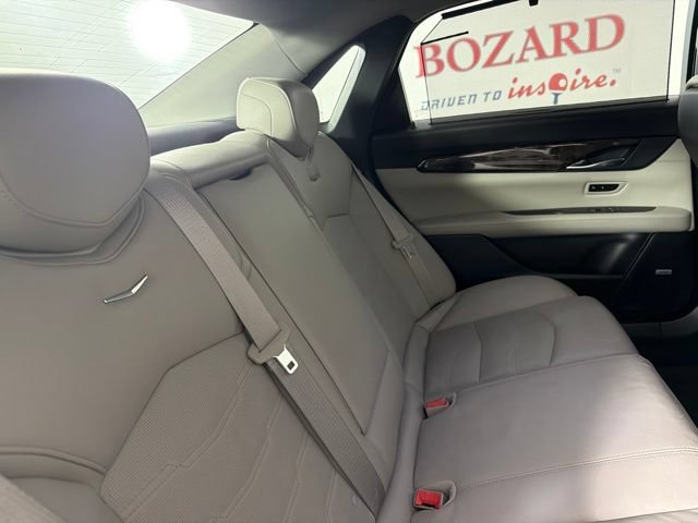 Used 2017 Cadillac CT6 Luxury RWD image 18