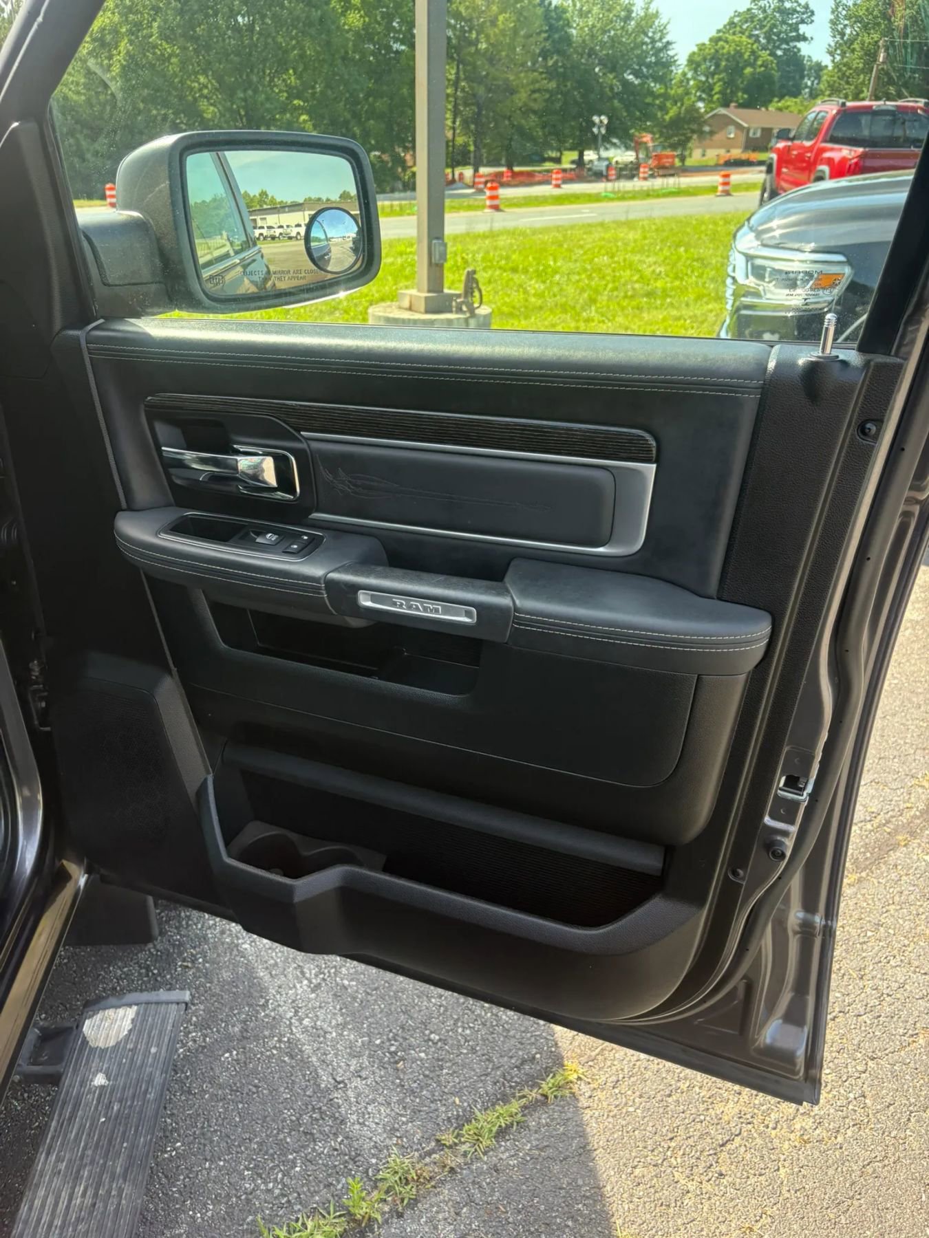 Used 2016 RAM 1500 Limited AWD/4WD image 45