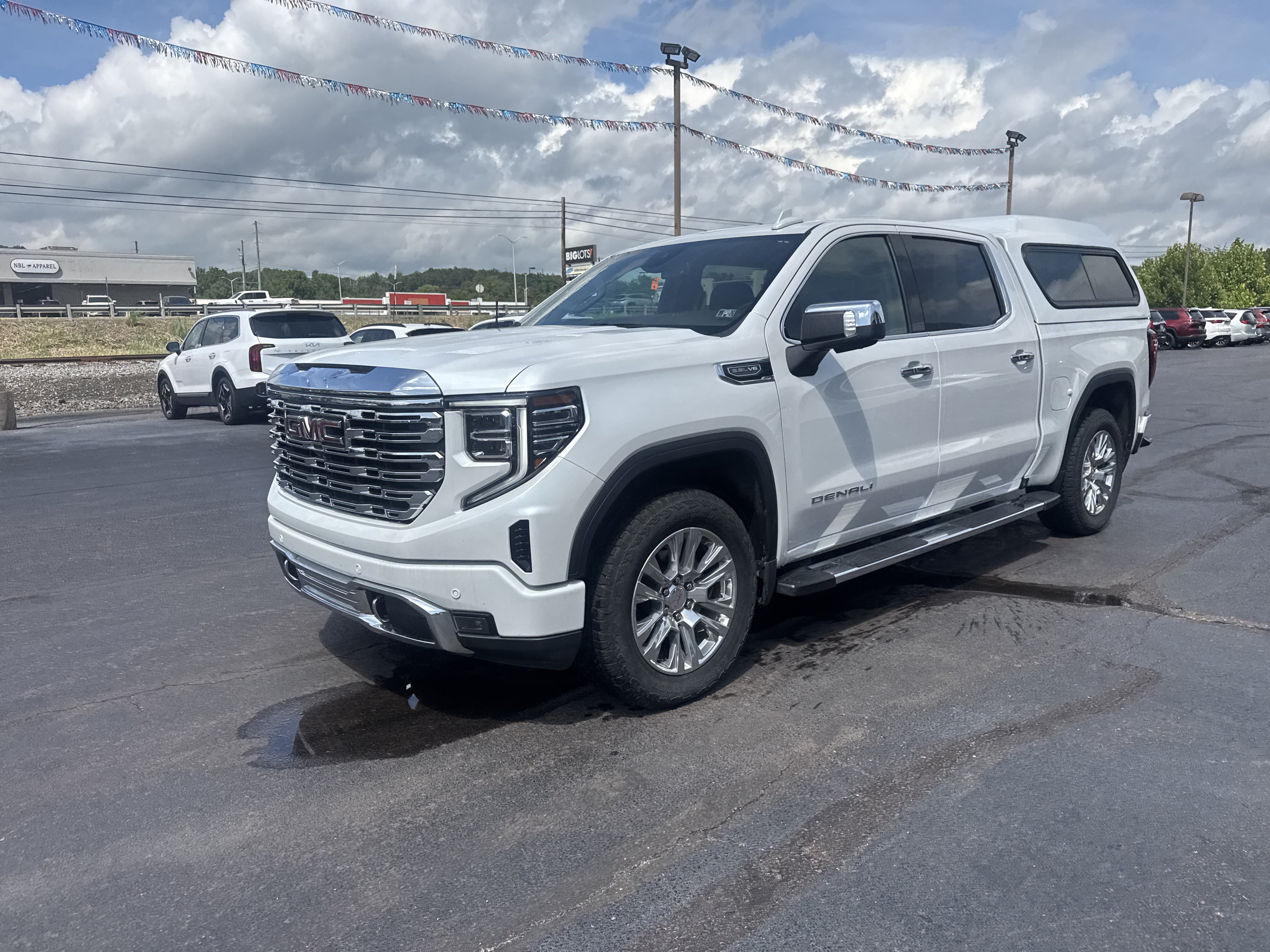 Used 2022 GMC Sierra 1500 Denali AWD/4WD image 8