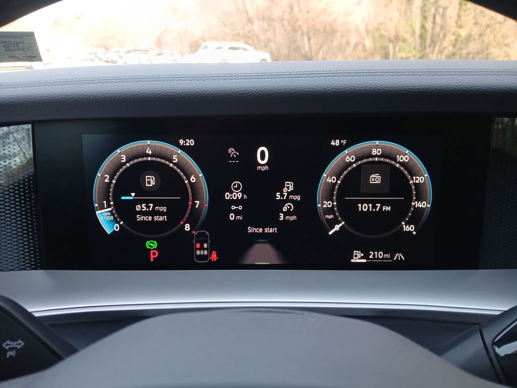 New 2026 Volkswagen Tiguan SE R-Line image 15