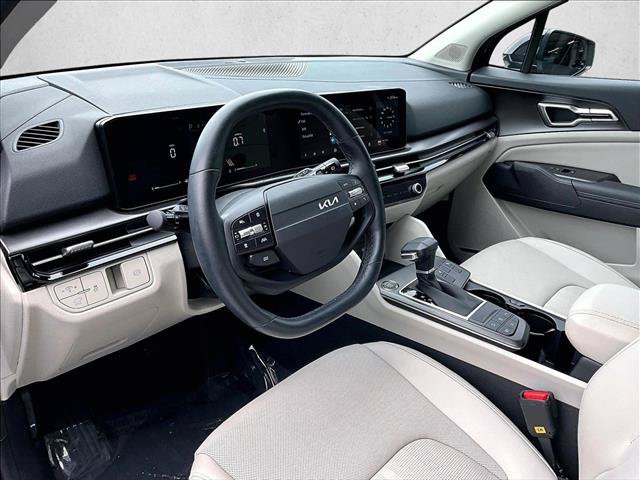 Used 2026 Kia Sportage EX w/ EX Panorama Roof Package FWD image 14