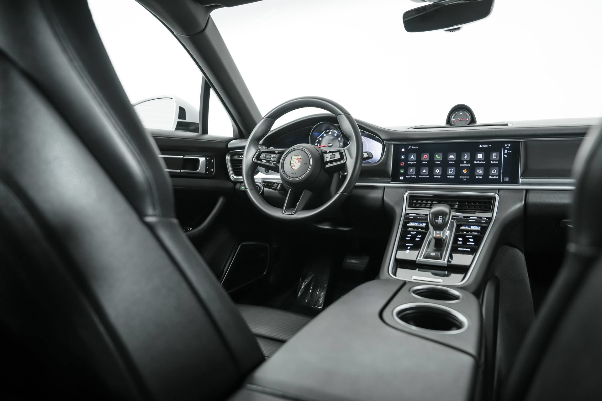 Used 2023 Porsche Panamera Platinum Edition RWD image 44