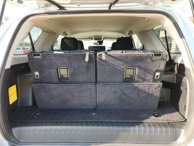 Used 2022 Toyota 4Runner SR5 image 16