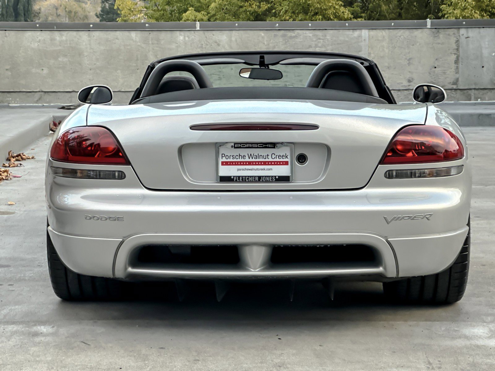 Used 2004 Dodge Viper SRT-10 image 6
