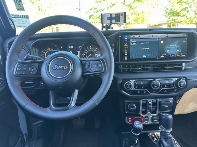 Used 2024 Jeep Wrangler Unlimited Rubicon w/ Technology Group image 8