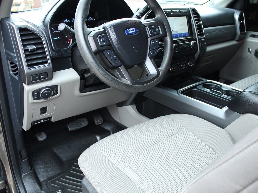 Used 2021 Ford F250 XLT w/ XLT Premium Package image 13