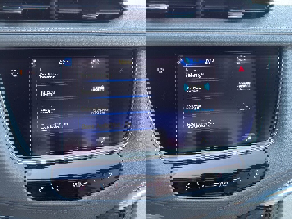 Used 2017 Cadillac XT5 Luxury w/ Driver Awareness Package image 30