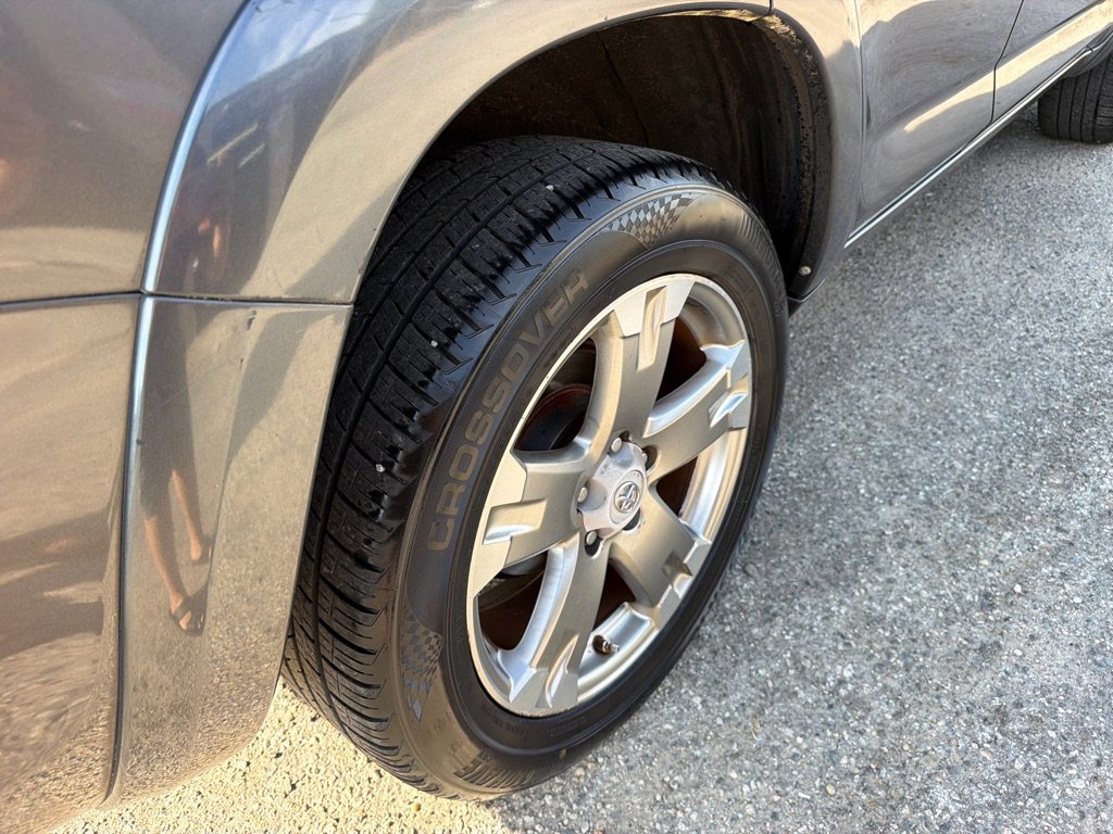 Used 2011 Toyota RAV4 Sport w/ Sport Extra Value Pkg AWD/4WD image 14
