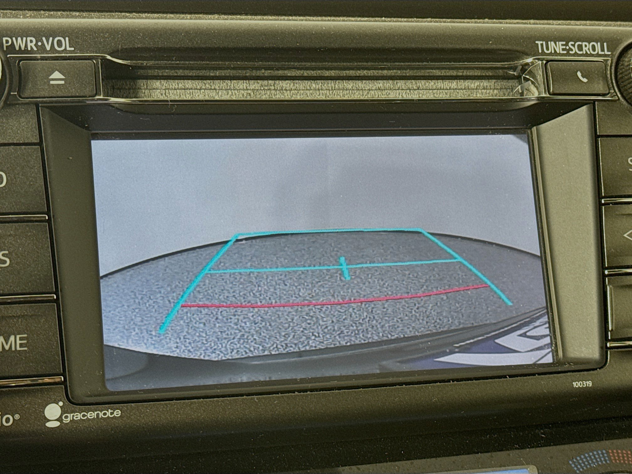 Used 2015 Toyota RAV4 XLE AWD/4WD image 13